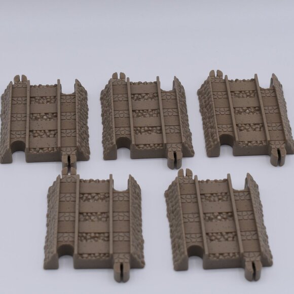 Thomas & Friends 2009 Gullane Trackmaster Plastic Track Tan Connectors 2" - 5x - Picture 1 of 4